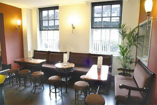 The Mitre Inn Нерсборо Екстериор снимка